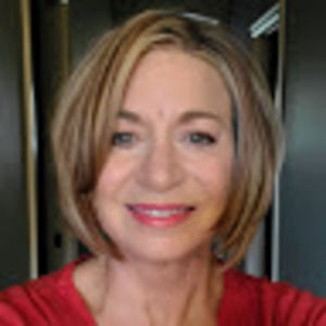 Meet your Posher, Cristie